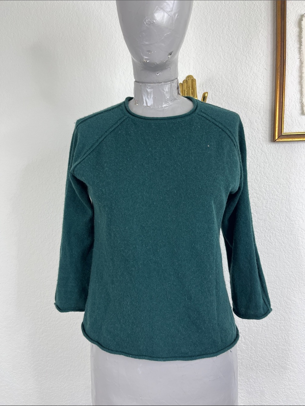 Wendy B Cashmere Ribbed Crewneck Curl Hem Sweater